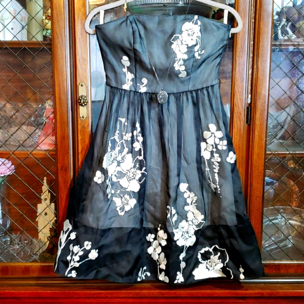 WHBM 2 Strapless Silk Black & White Floral Dress